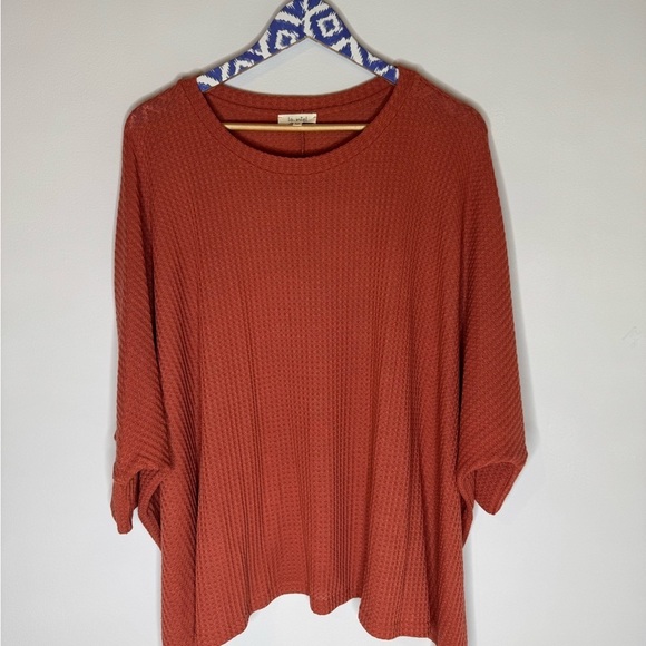 LA MIEL Tops - LA MIEL Rust Orange Waffle Knit Top | Size Medium